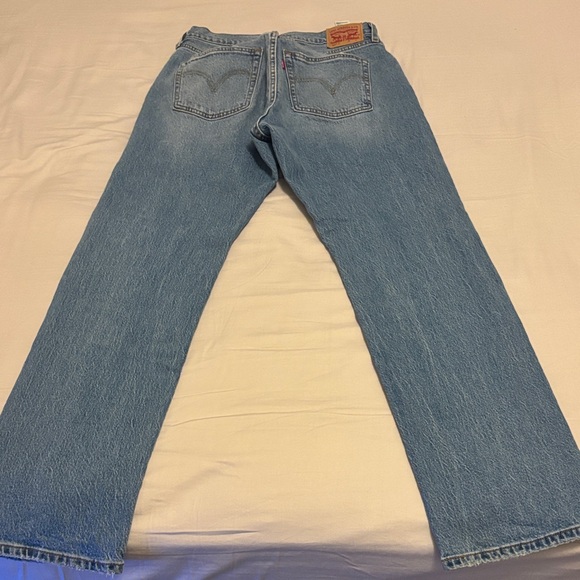 Levi's Women's Straight Blue Jeans - Picture 2 of 4